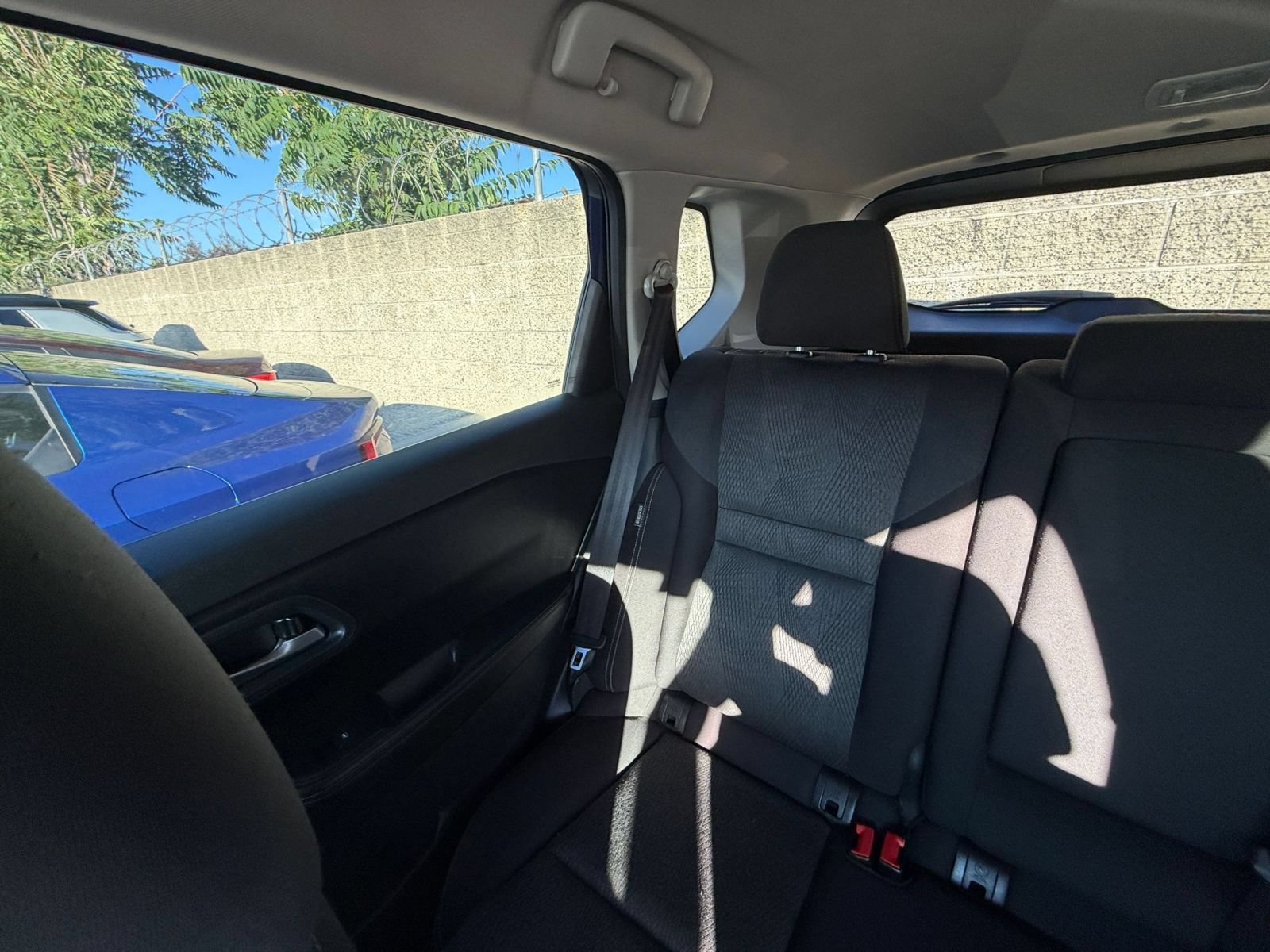Used 2025 Nissan Rogue SV FWD image 41