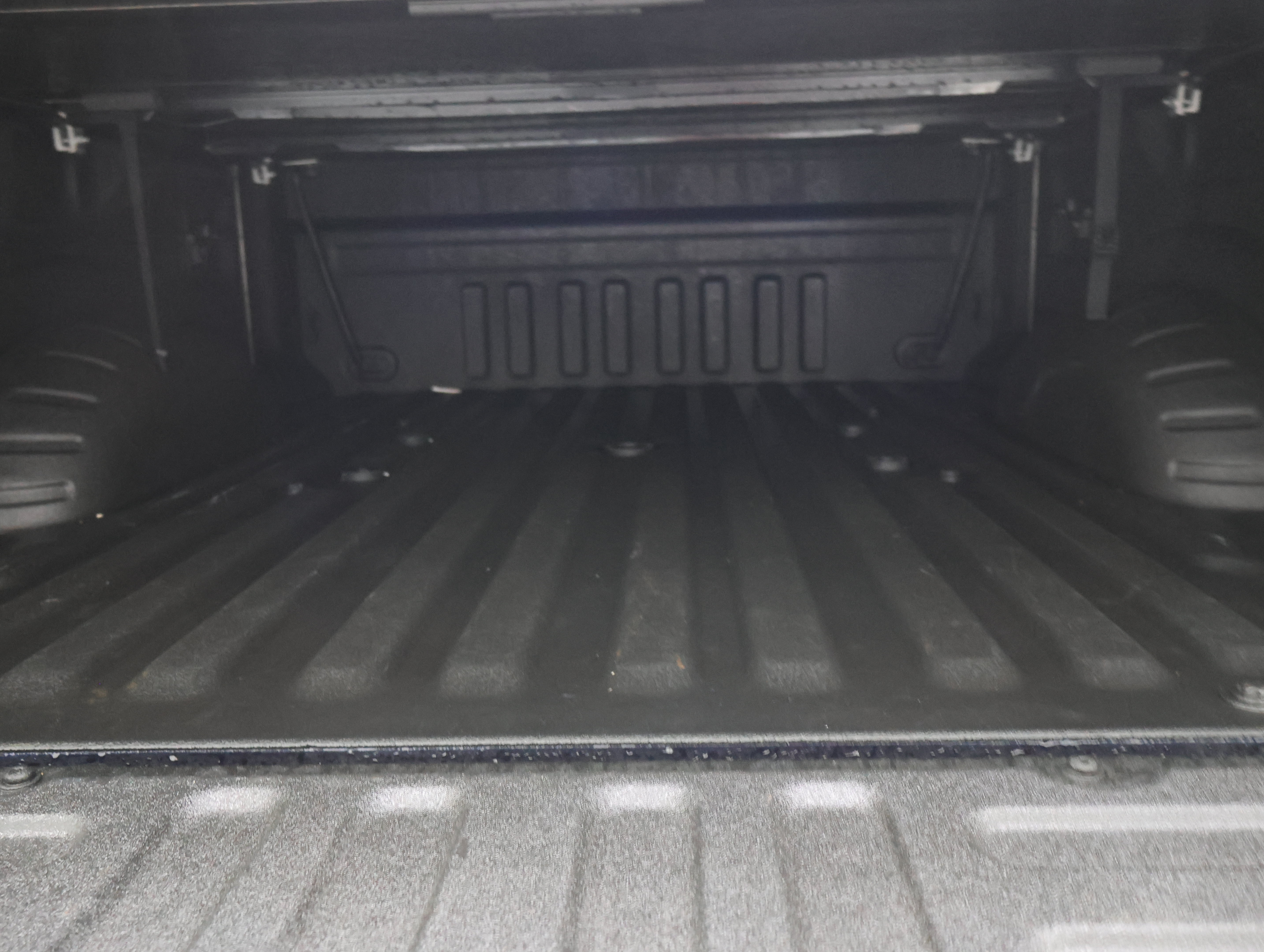 Used 2021 Ford F250 XLT w/ XLT Premium Package AWD/4WD image 28