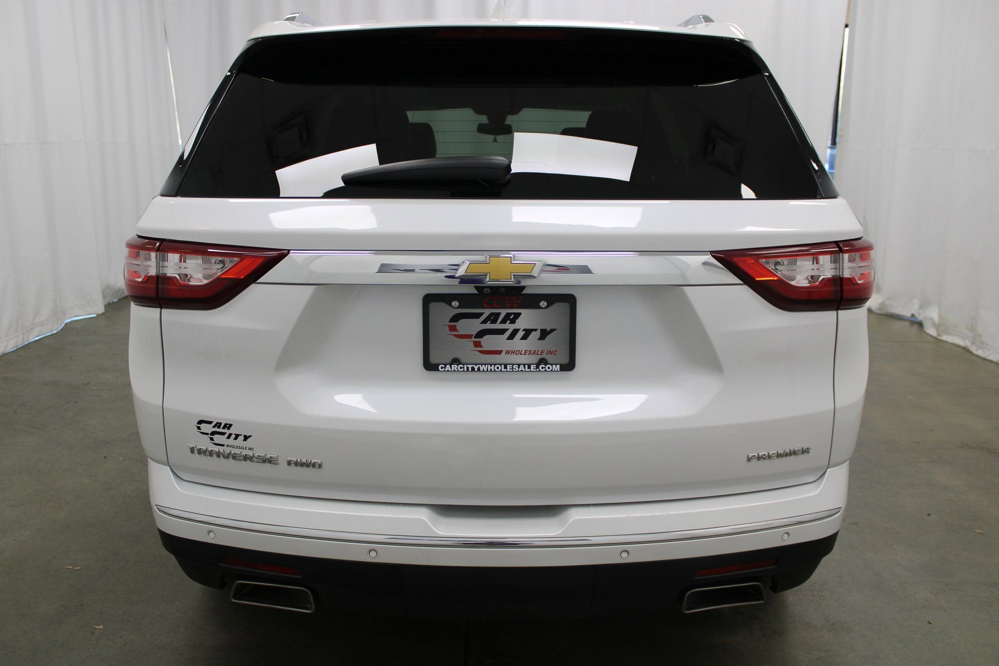 Used 2021 Chevrolet Traverse Premier w/ LPO, Floor Liner Package image 7