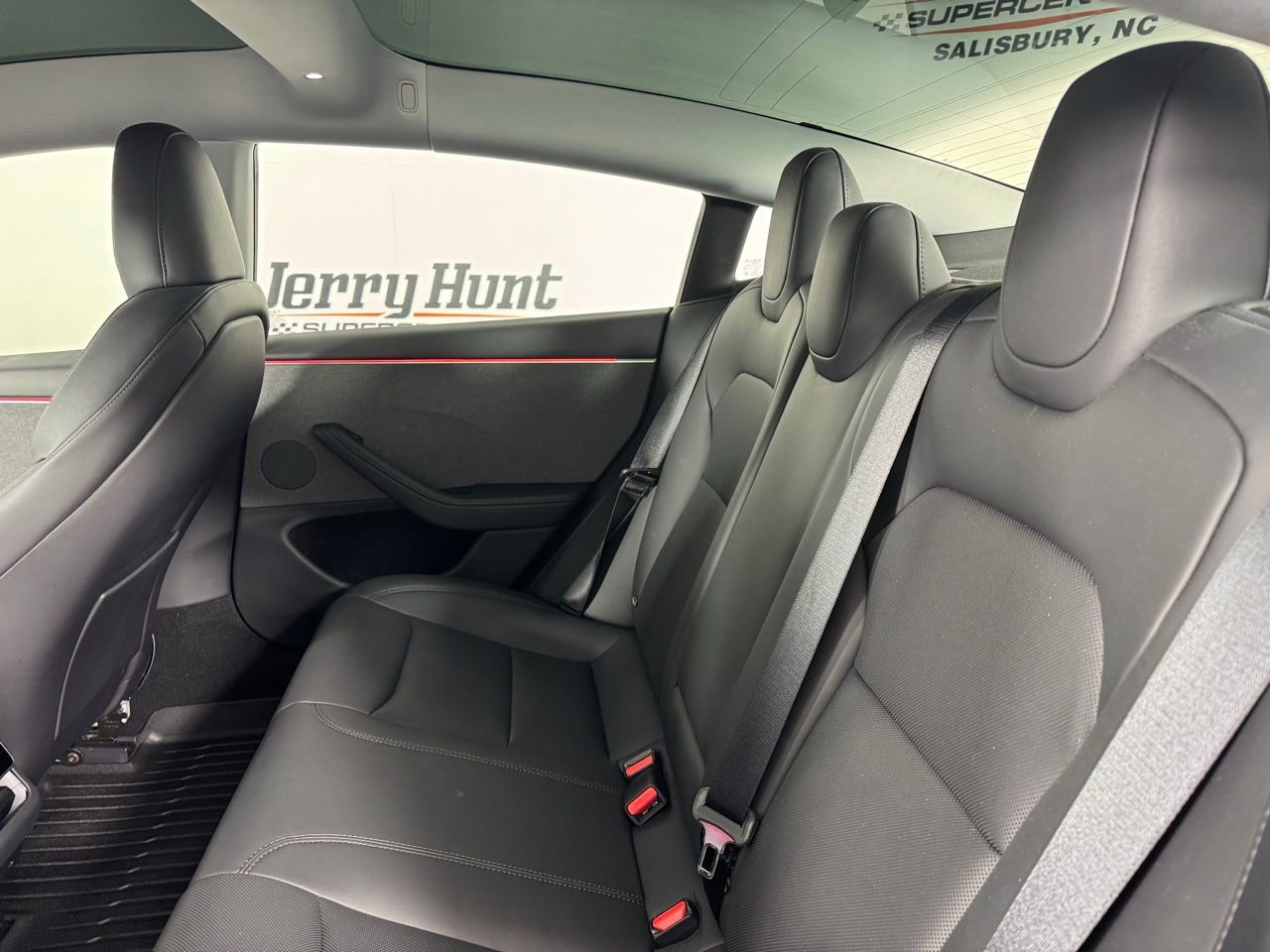Used 2024 Tesla Model 3 Standard Range RWD image 29