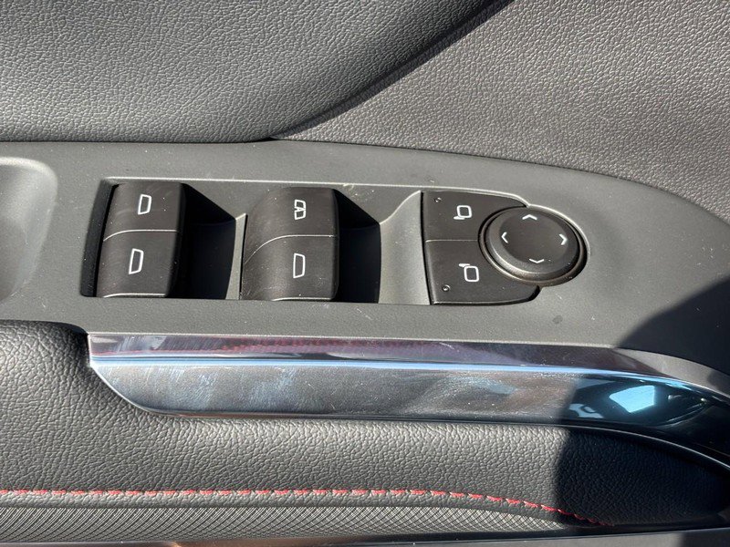 New 2026 Chevrolet Traverse Z71 AWD/4WD image 12