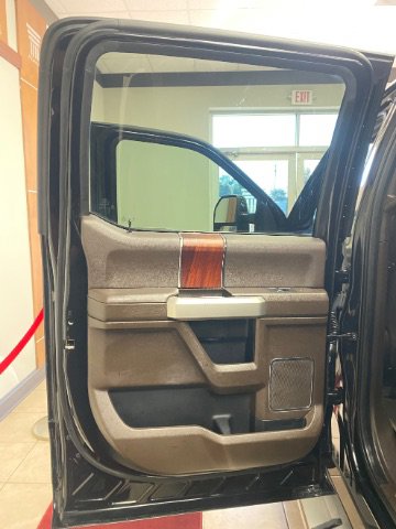 Used 2021 Ford F250 King Ranch image 15