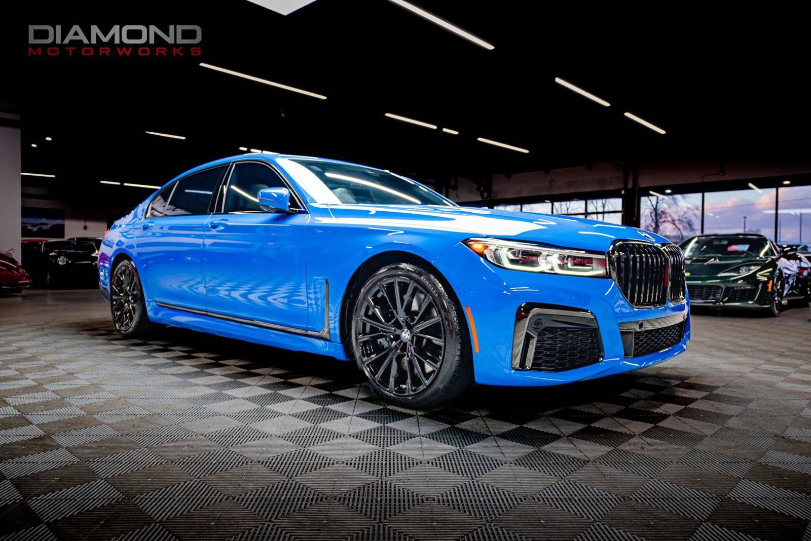 Used 2021 BMW 750i xDrive w/ Executive Package image 25