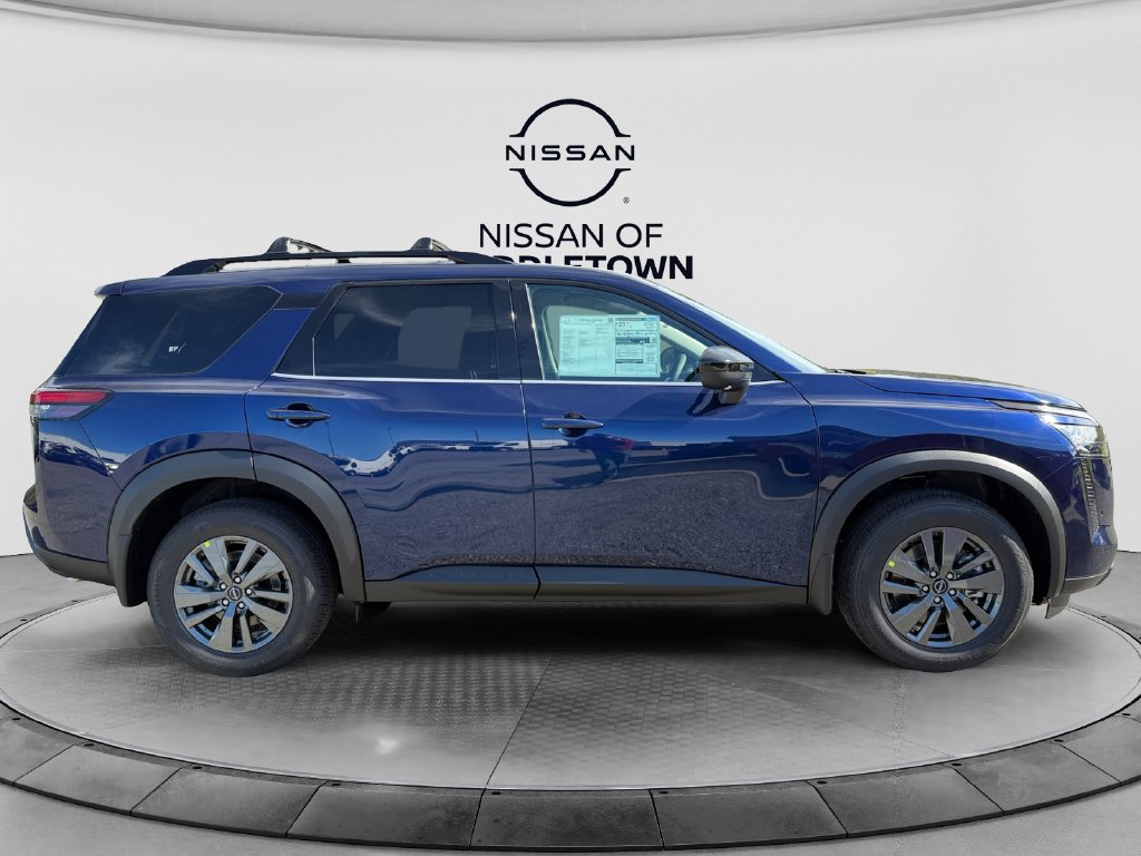 New 2026 Nissan Pathfinder SV w/ Cargo Package AWD/4WD image 6