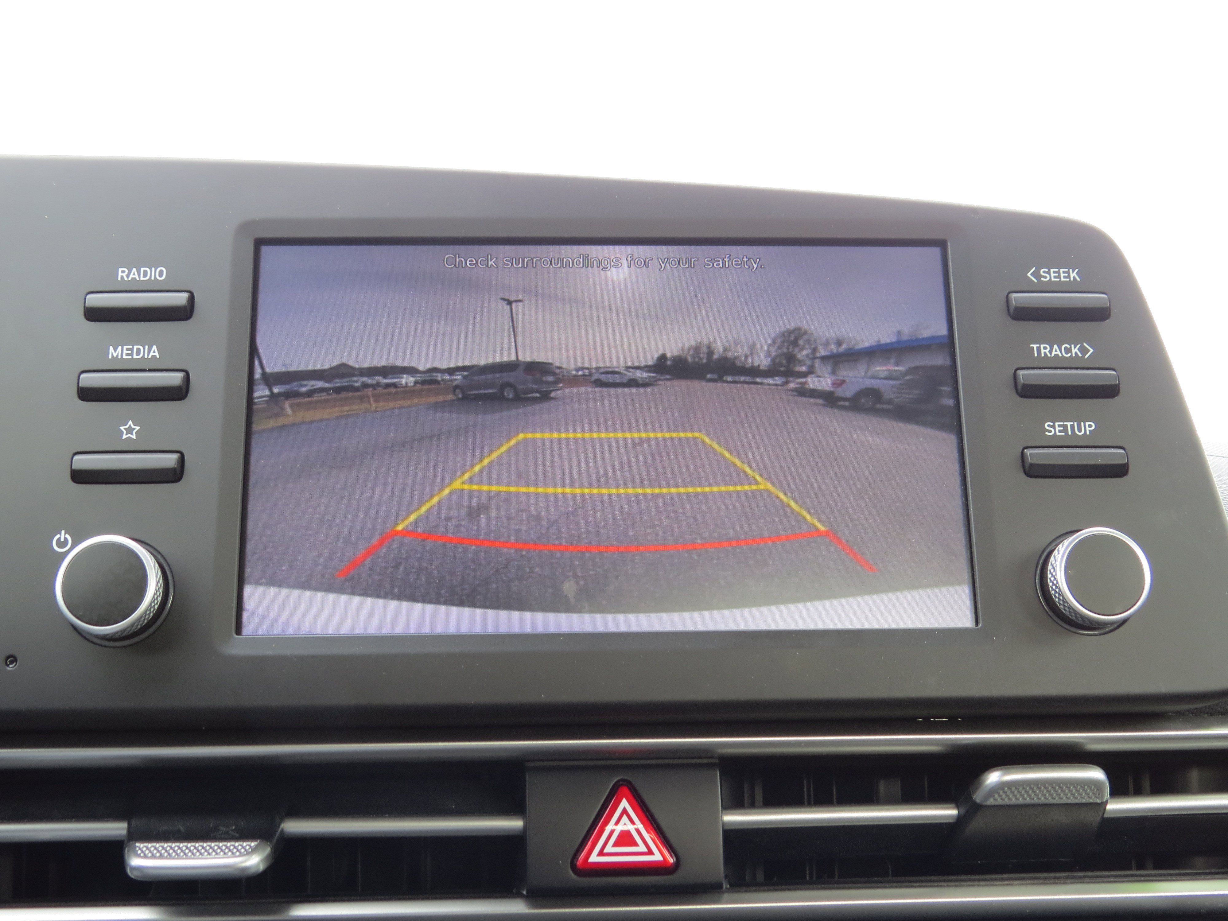 Used 2023 Hyundai Elantra SEL image 27