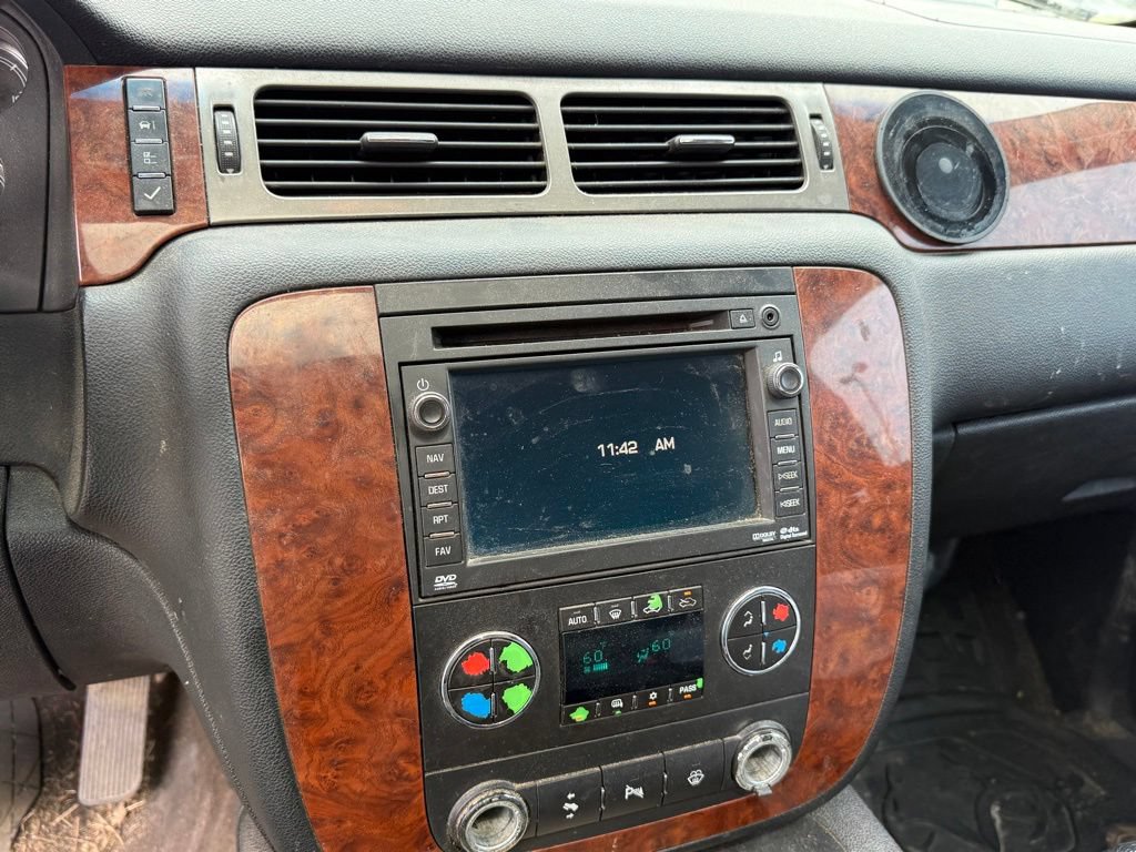 Used 2008 Chevrolet Silverado 3500 LTZ w/ EZ-Lift Tailgate Package AWD/4WD image 20