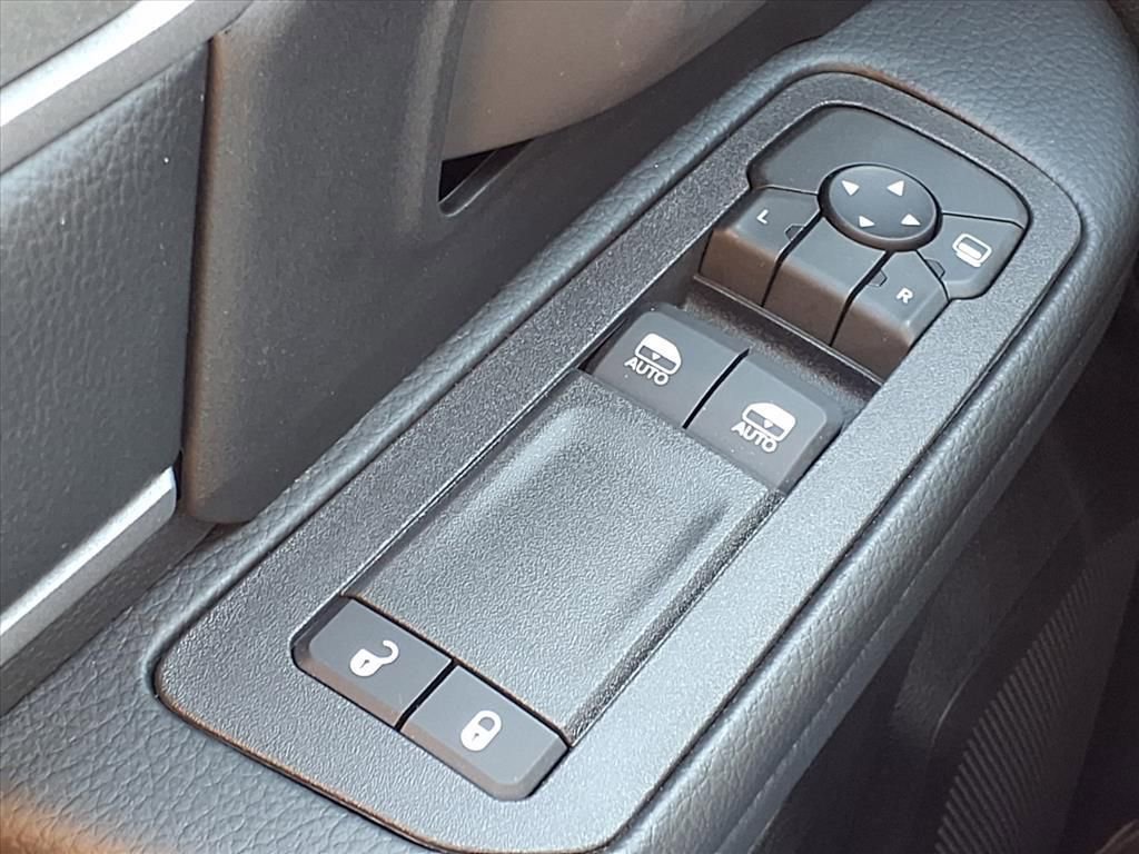 New 2026 RAM 3500 Tradesman image 18