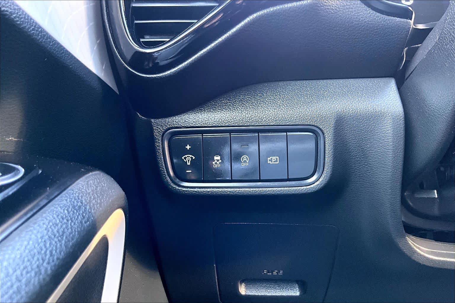 Certified 2023 Kia Soul GT-Line FWD image 33