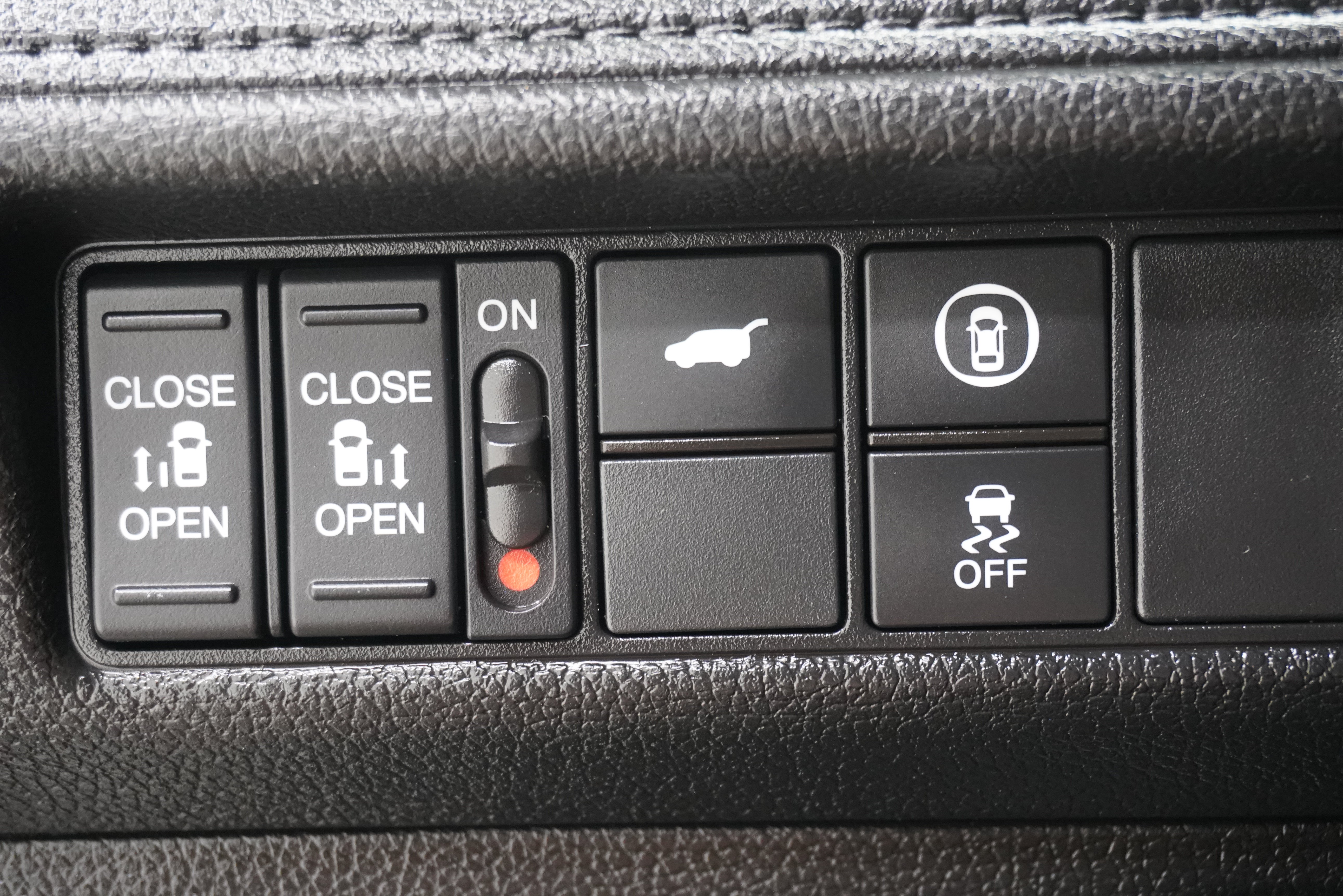 Used 2024 Honda Odyssey Sport image 27