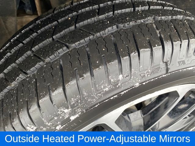 Used 2022 Chevrolet Suburban RST w/ Luxury Package image 26