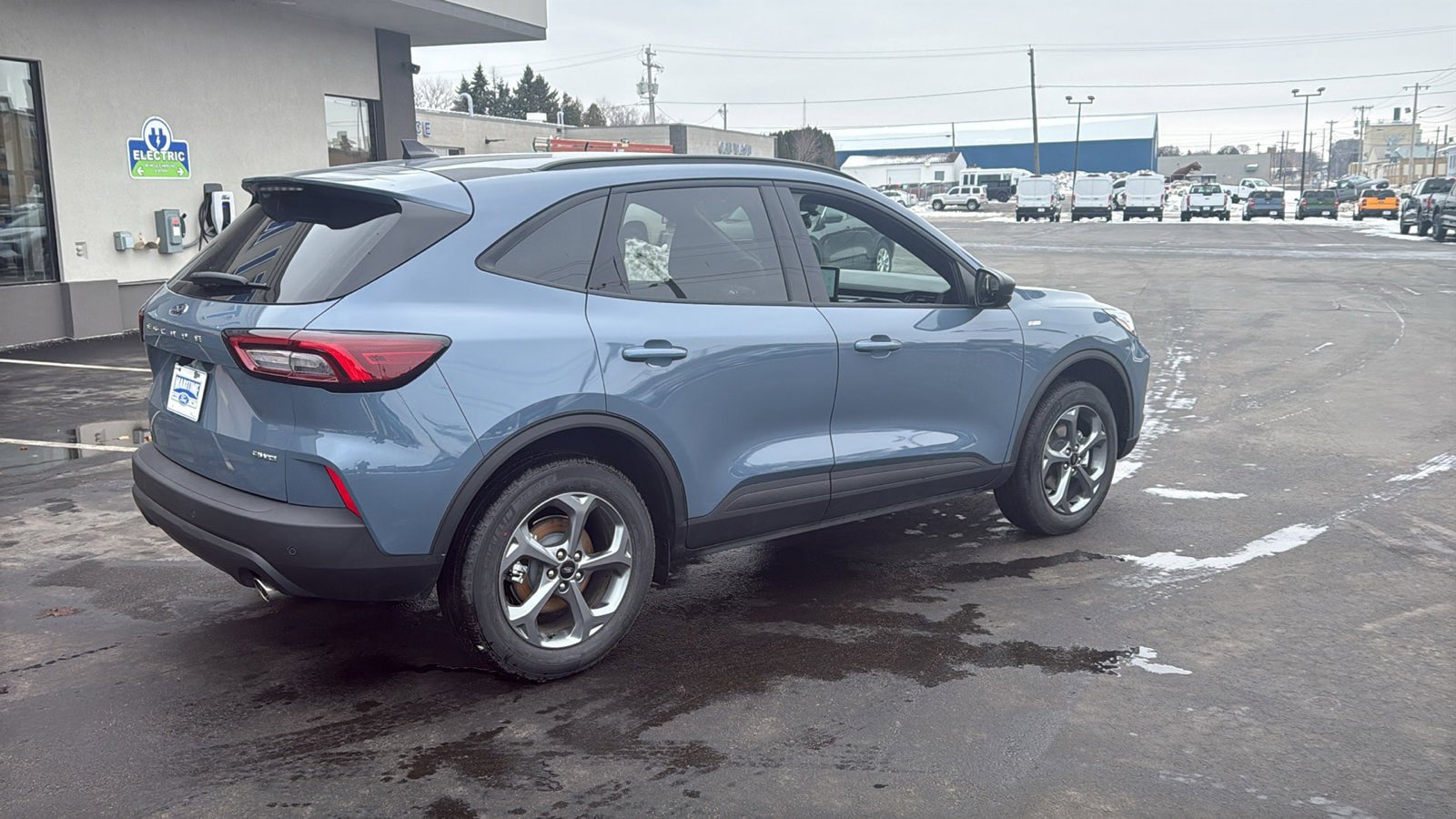 New 2026 Ford Escape ST-Line w/ Tech Pack #1 AWD/4WD image 7