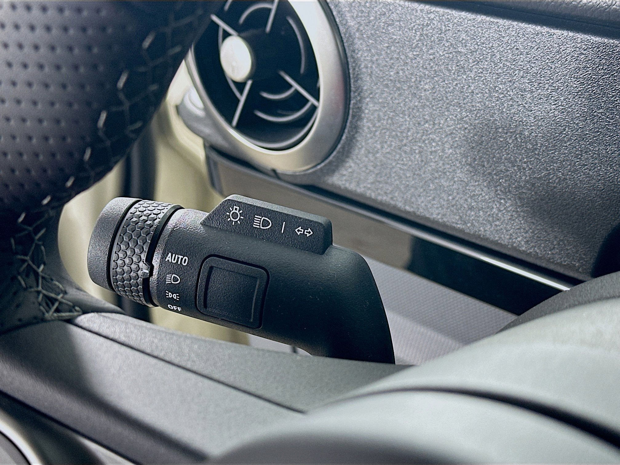 New 2025 INEOS Grenadier AWD/4WD image 21