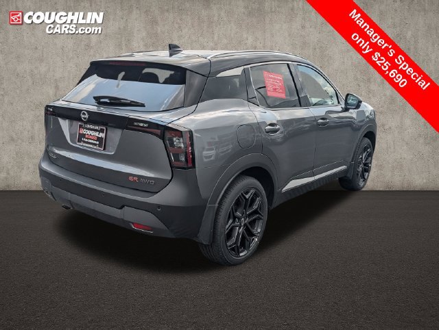 Certified 2025 Nissan Kicks SR AWD/4WD image 9