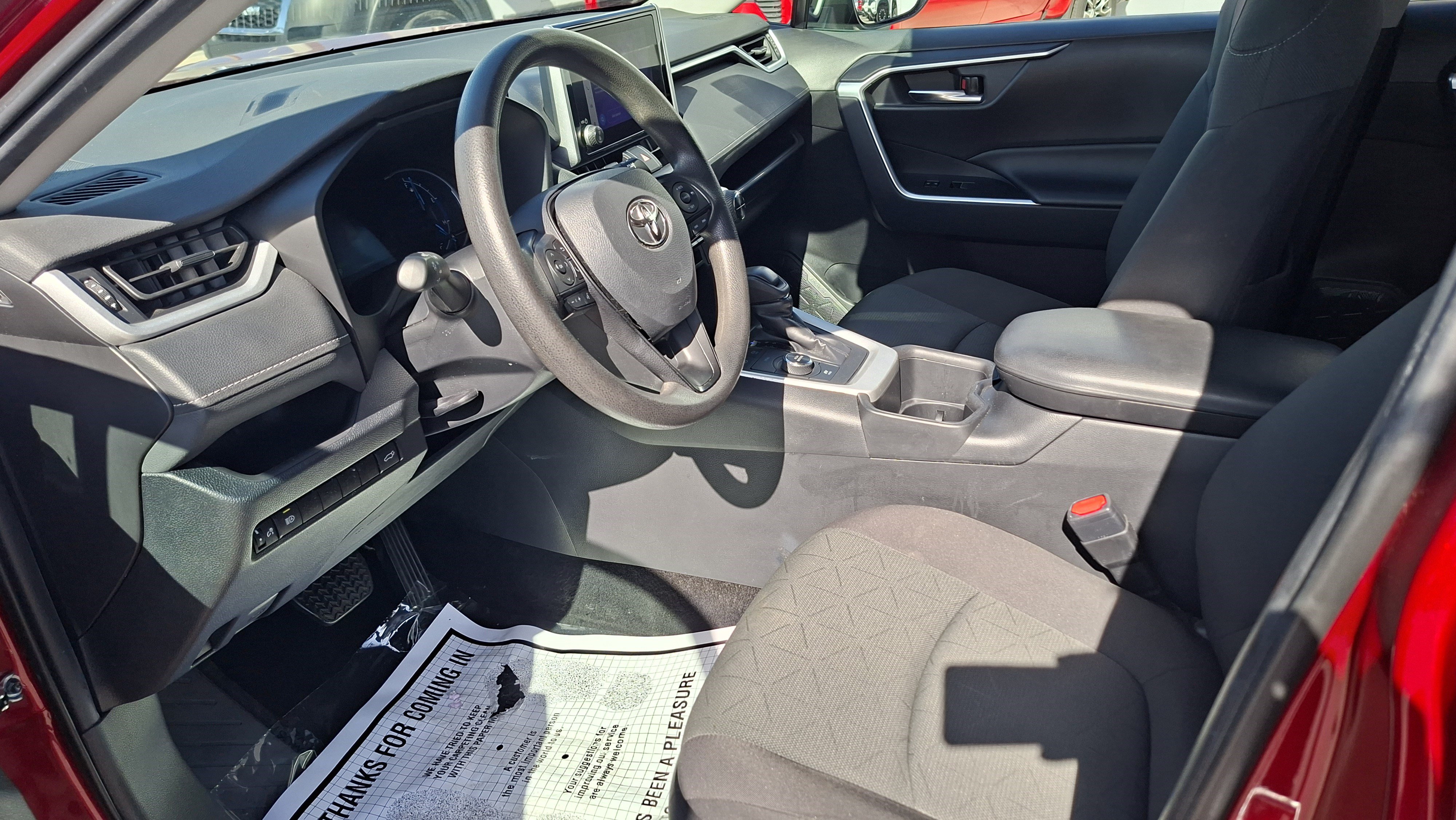 Used 2024 Toyota RAV4 XLE w/ Convenience Package AWD/4WD image 9