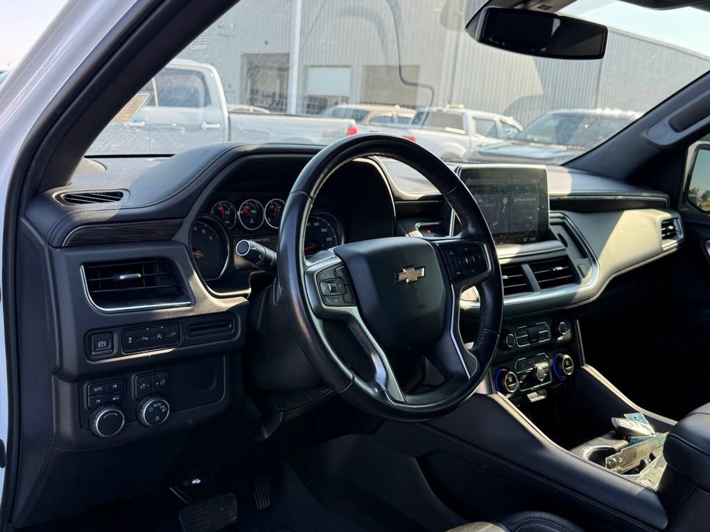 Used 2021 Chevrolet Suburban LT AWD/4WD image 4