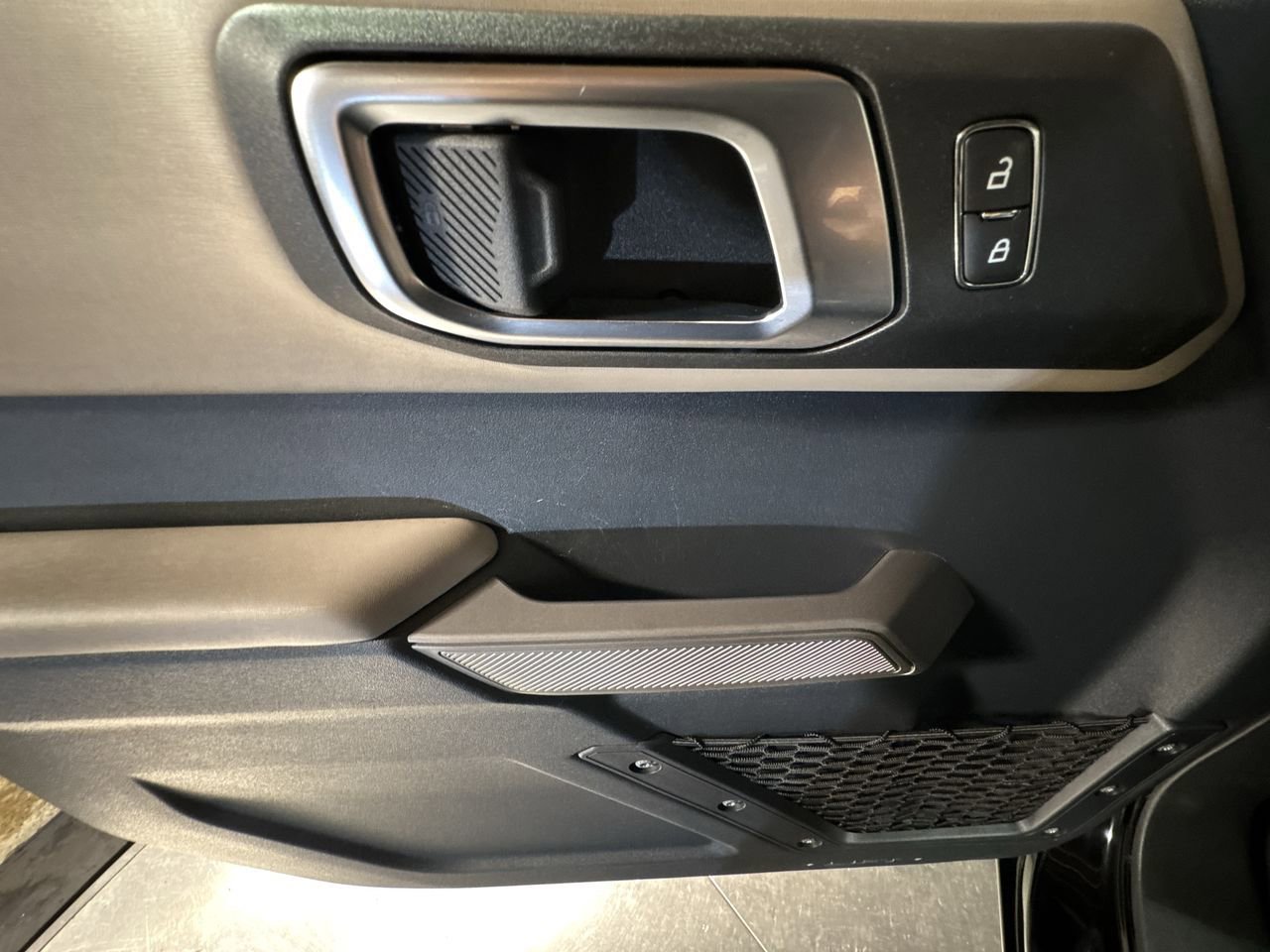 Used 2023 Ford Bronco Wildtrak image 20