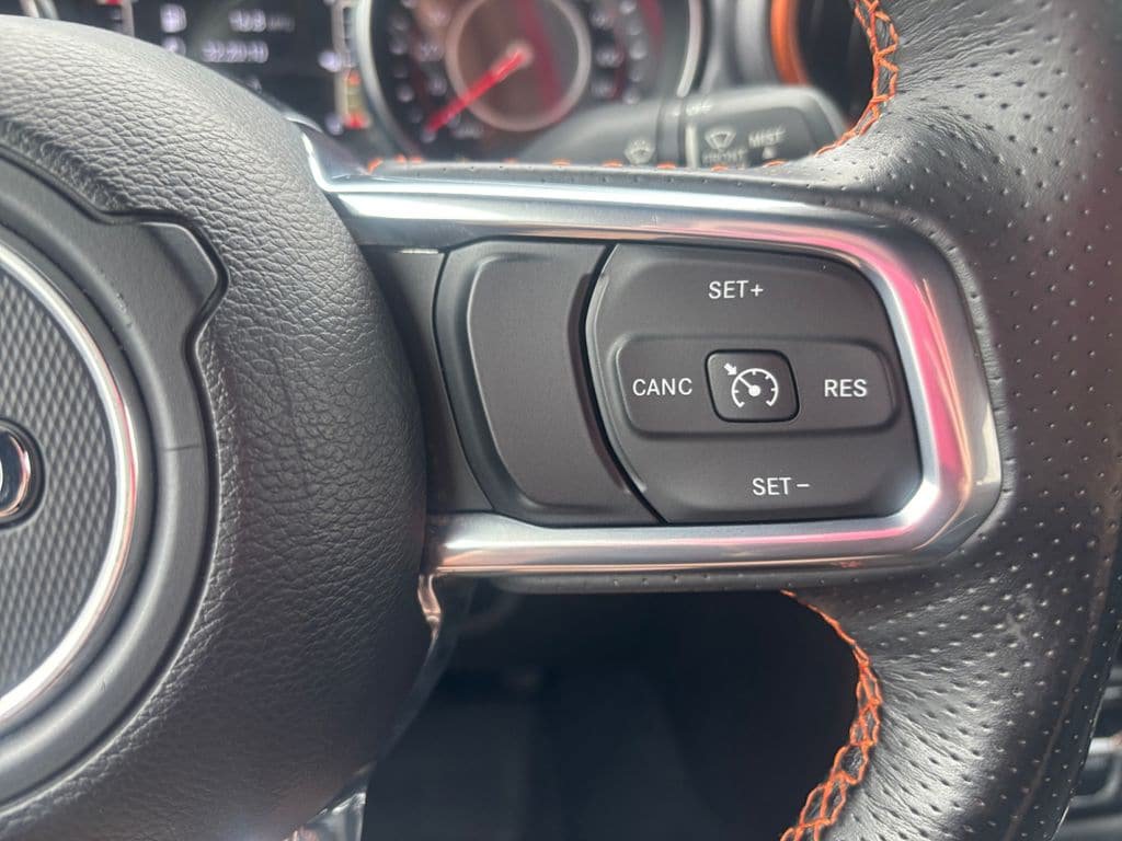 Used 2022 Jeep Gladiator Mojave w/ Cold Weather Group AWD/4WD image 20