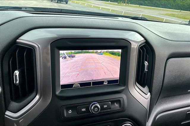 Used 2023 Chevrolet Silverado 1500 Custom AWD/4WD image 15