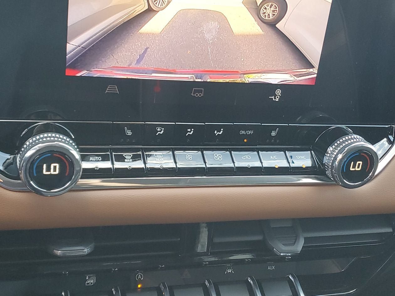 New 2026 GMC Canyon AT4 AWD/4WD image 23