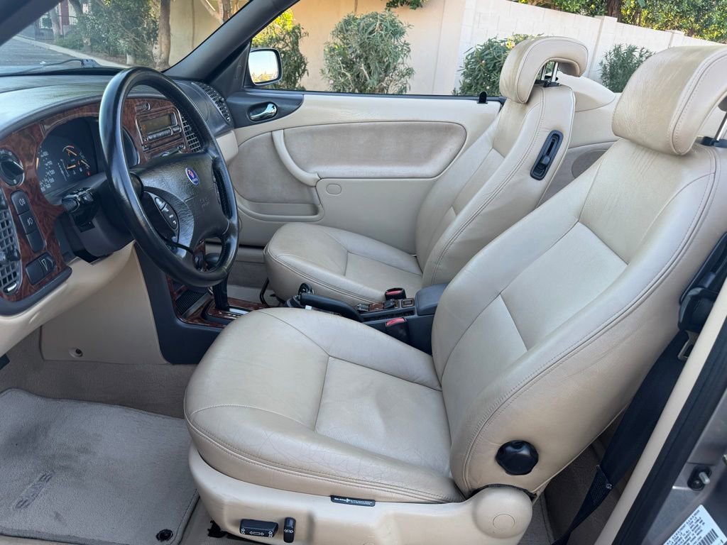 Used 2001 Saab 9-3 SE image 22