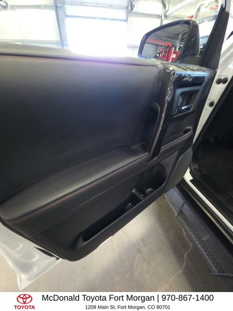 Used 2024 Toyota 4Runner TRD Off-Road Premium w/ Moonroof Package AWD/4WD image 15