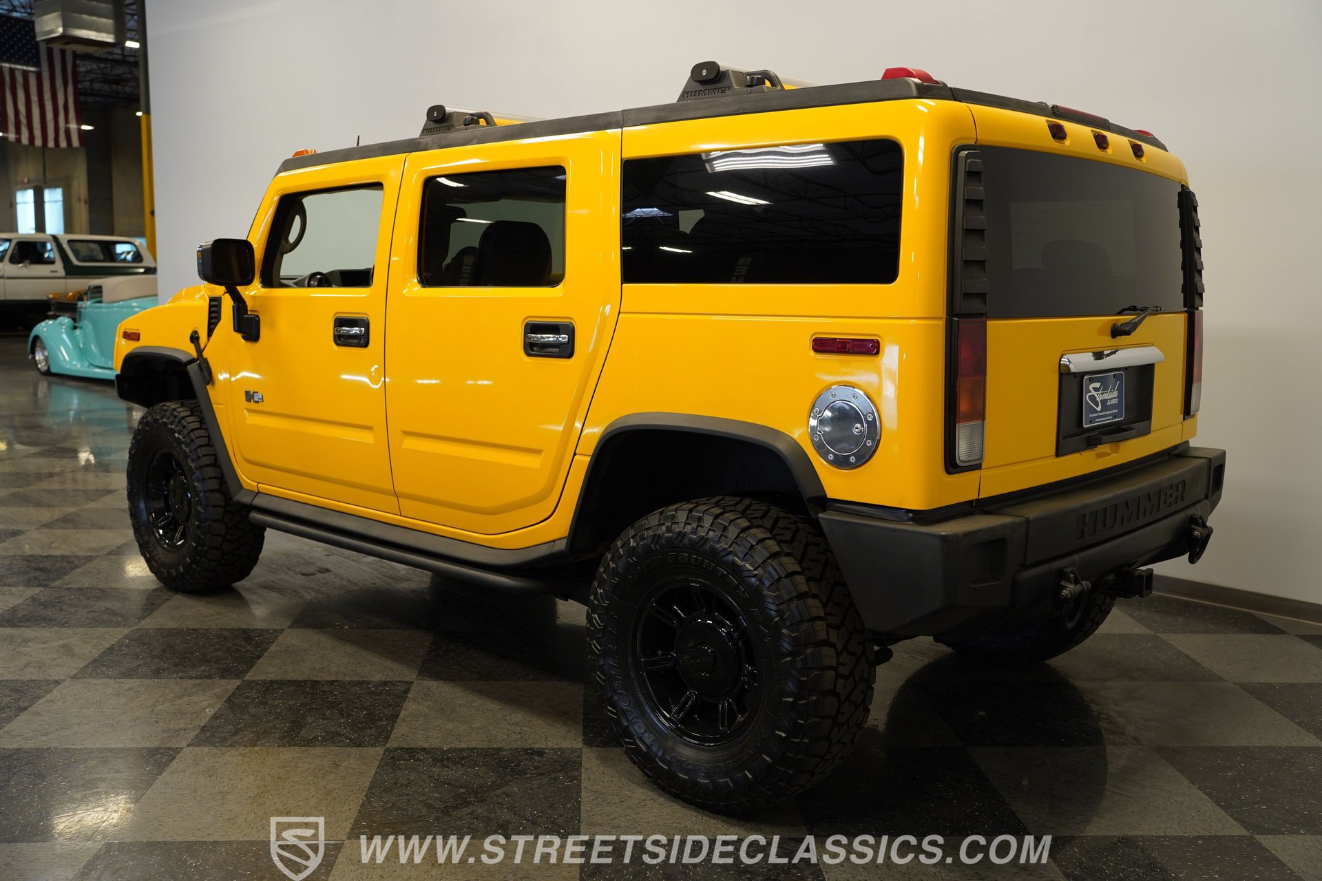 Used 2004 HUMMER H2 w/ Preferred Equipment Group AWD/4WD image 10