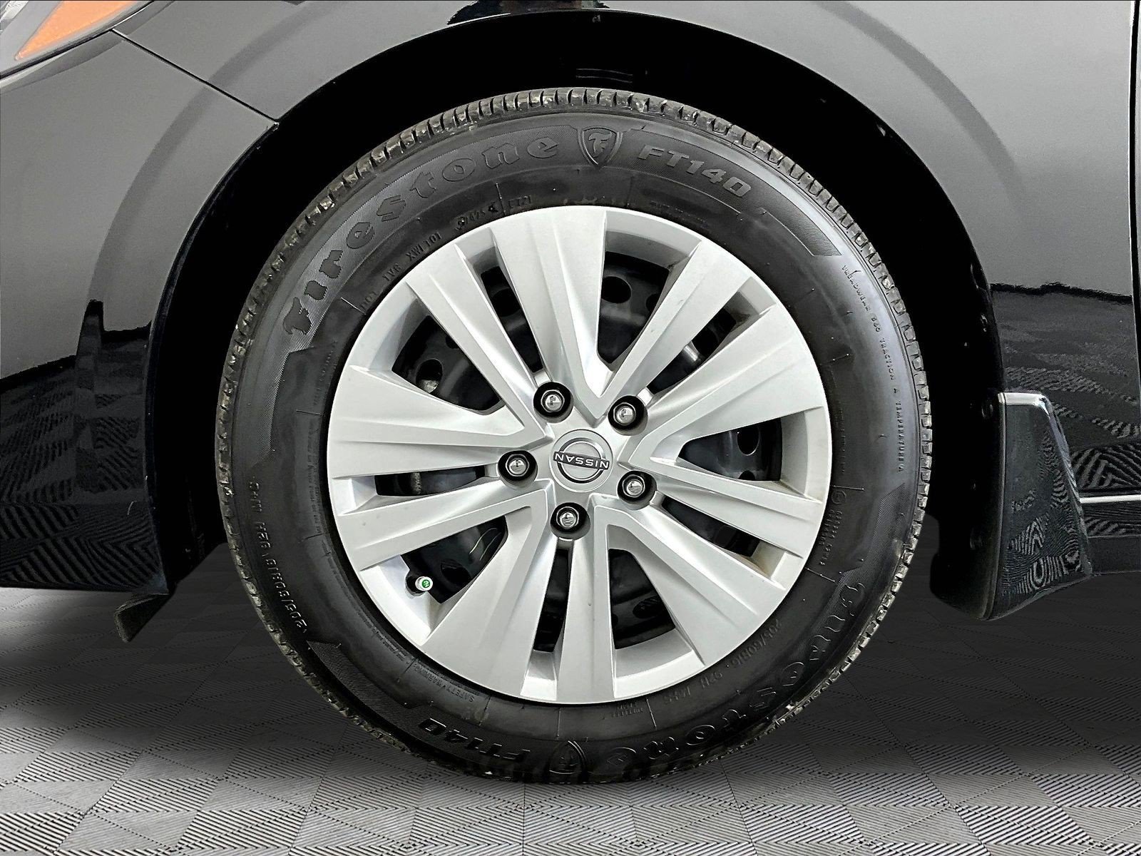 Certified 2025 Nissan Sentra S FWD image 29