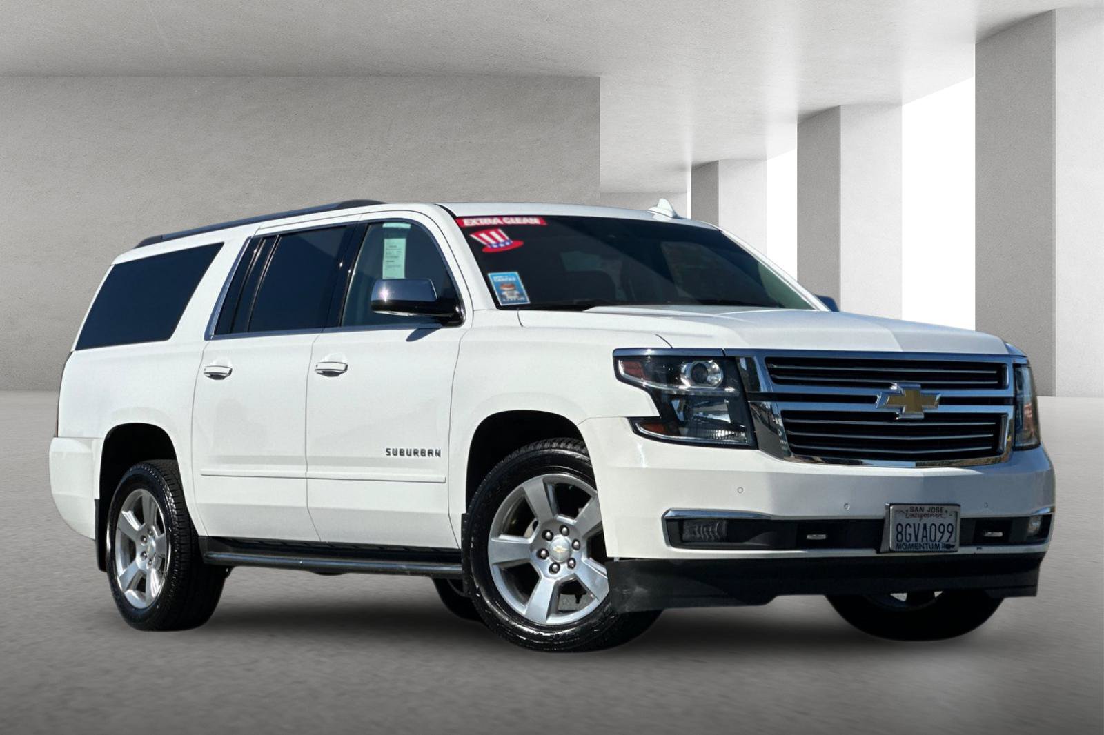 Used 2018 Chevrolet Suburban Premier AWD/4WD image 2