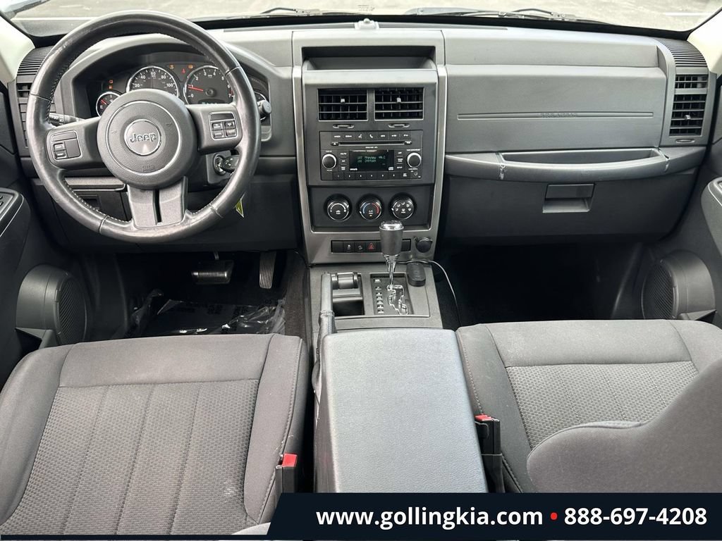 Used 2011 Jeep Liberty Sport w/ Popular Equipment Group AWD/4WD image 13