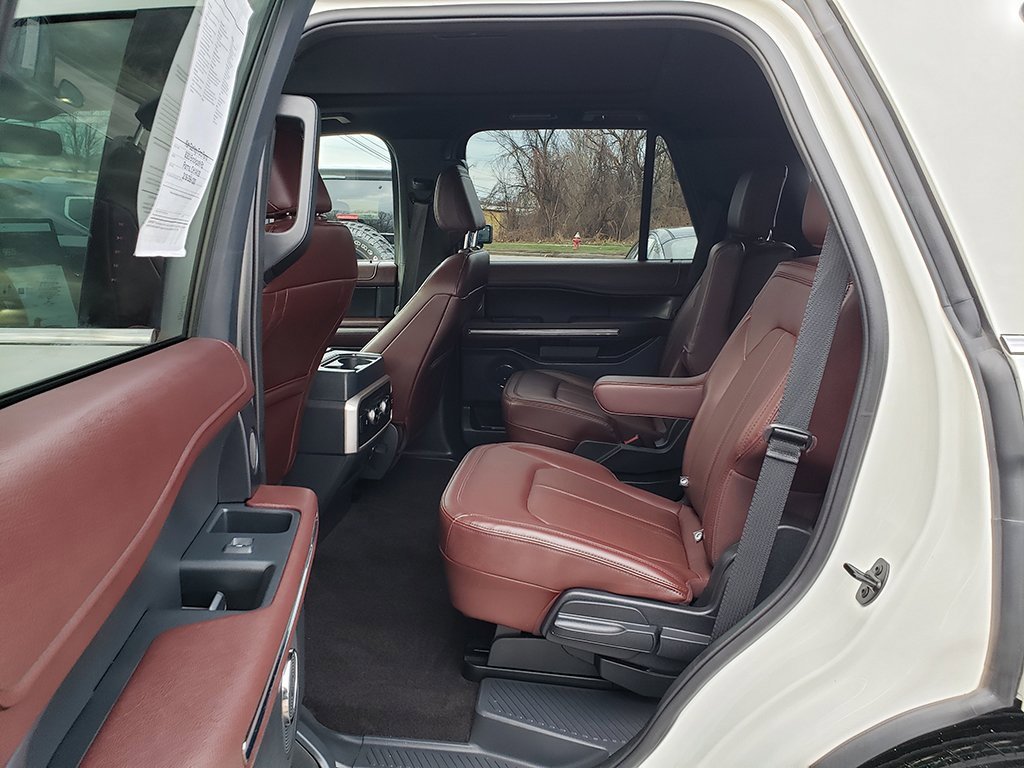 Certified 2022 Ford Expedition Limited image 11