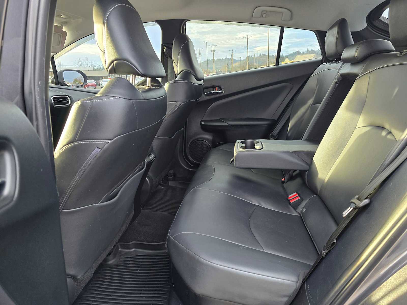 Used 2021 Toyota Prius Prime XLE image 20