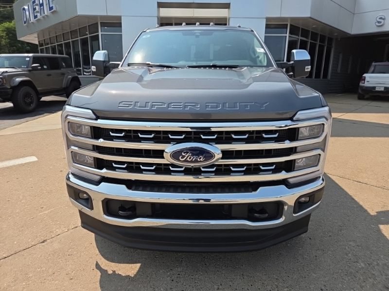 New 2026 Ford F250 Lariat w/ Chrome Package AWD/4WD image 2