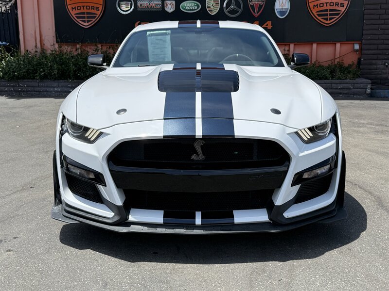 Used 2020 Ford Mustang Shelby GT500 w/ Technology Package RWD image 2
