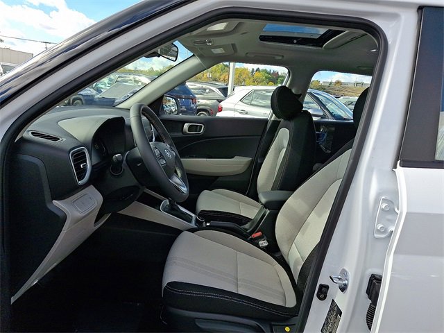 New 2026 Hyundai Venue SEL image 7