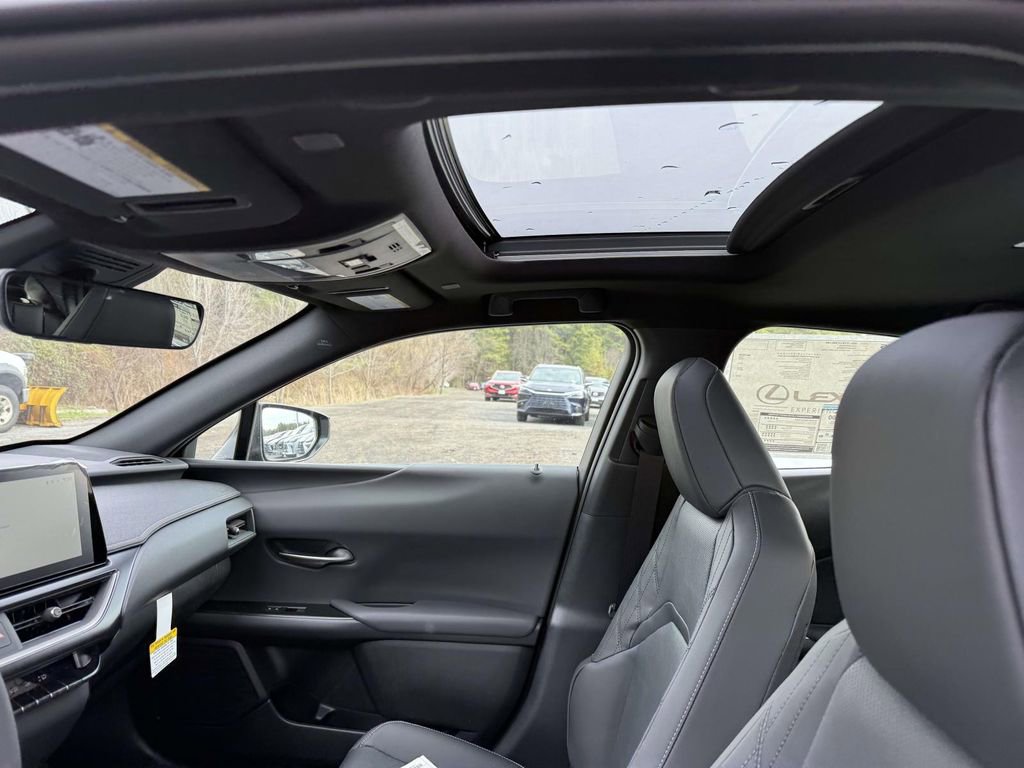 New 2026 Lexus UX 300h AWD image 16