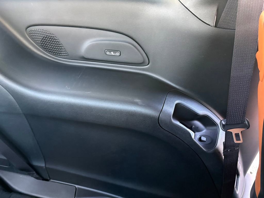 New 2026 Chrysler Pacifica Pinnacle w/ Trailer Tow Group image 42