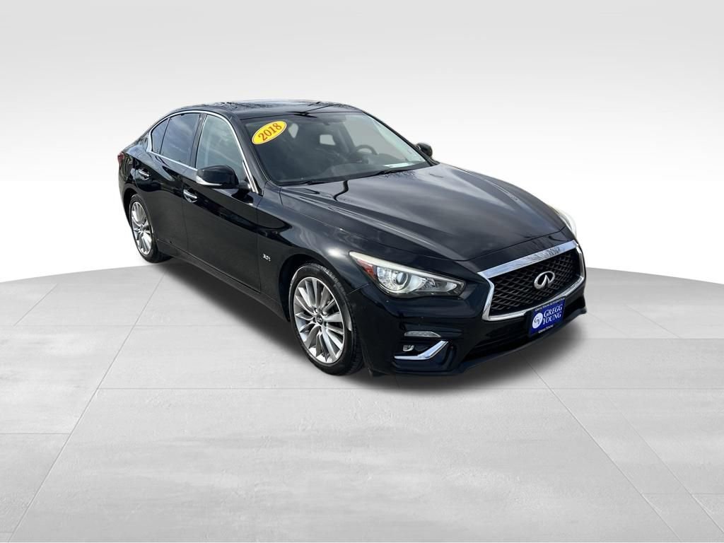 Used 2018 INFINITI Q50 Luxe w/ Essential Package (3.0T Luxe) AWD/4WD image 8
