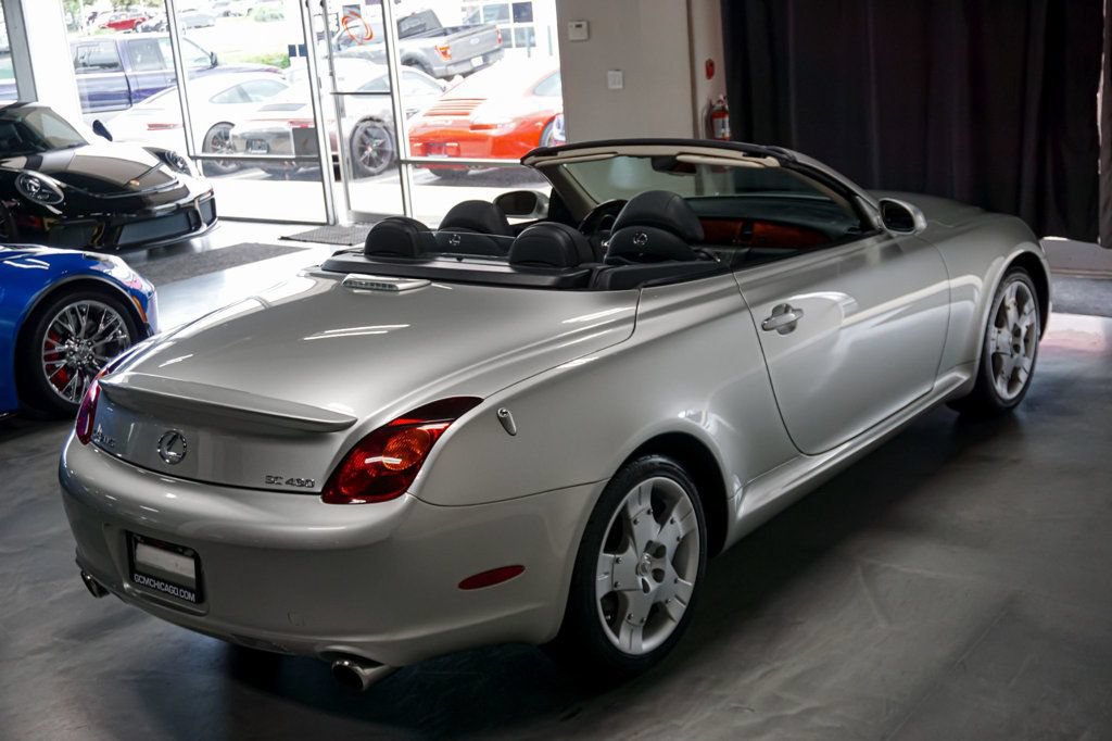 Used 2004 Lexus SC 430 Convertible RWD image 31