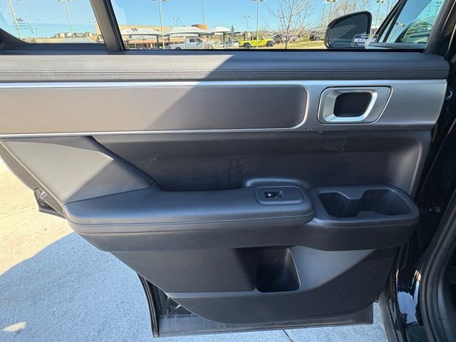 Used 2025 Hyundai Santa Fe SEL image 25