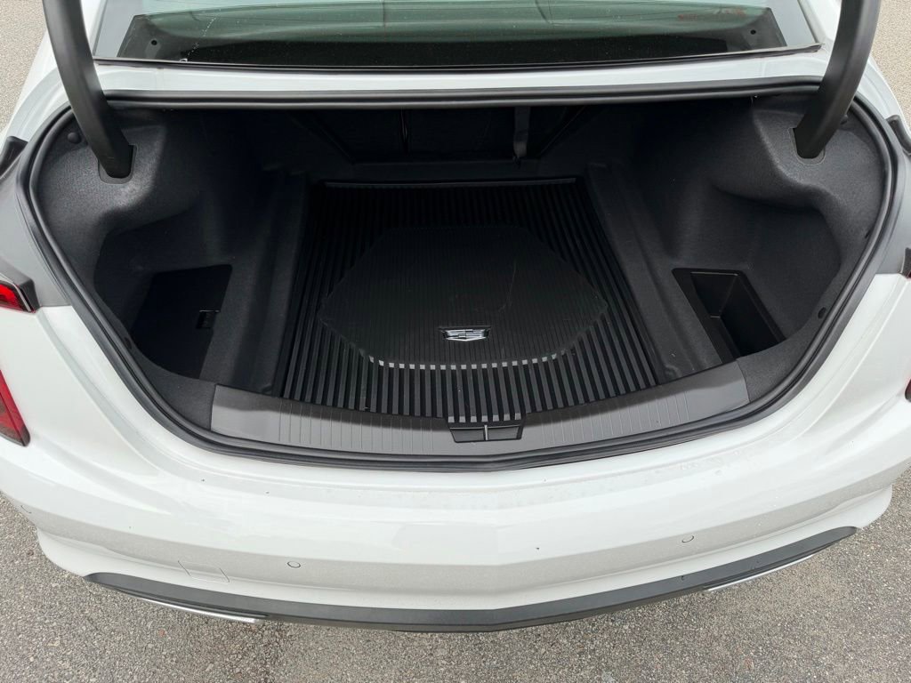 Used 2025 Cadillac CT5 Premium Luxury RWD image 7