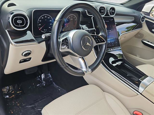 Used 2023 Mercedes-Benz GLC 300 image 10
