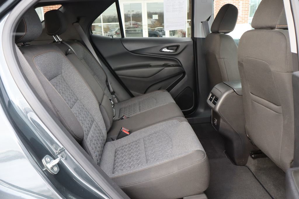Used 2023 Chevrolet Equinox LT image 40