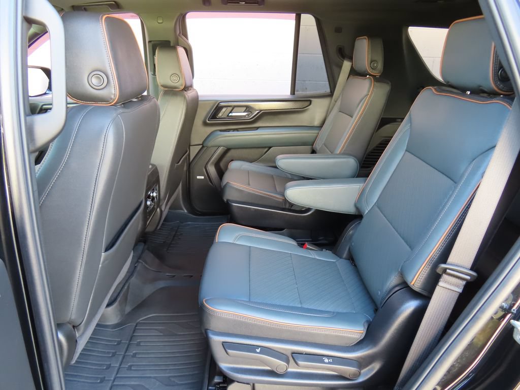 Certified 2025 GMC Yukon AT4 AWD/4WD image 32