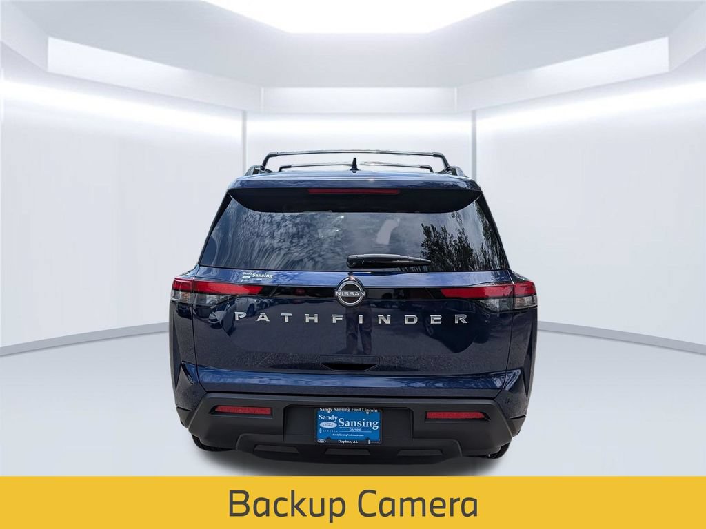 Used 2025 Nissan Pathfinder SV FWD image 5