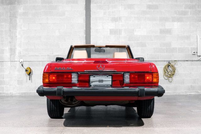 Used 1988 Mercedes-Benz 560 SL image 4