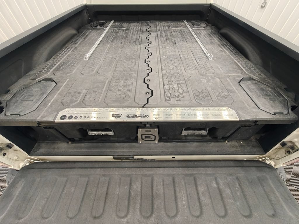 Used 2017 RAM 2500 Limited AWD/4WD image 25