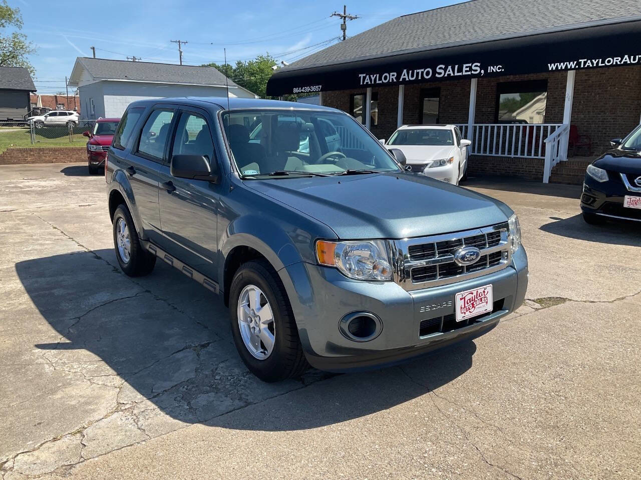 Used 2012 Ford Escape XLS FWD image 1