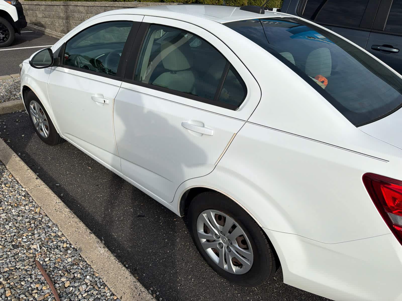 Used 2017 Chevrolet Sonic LS FWD image 5