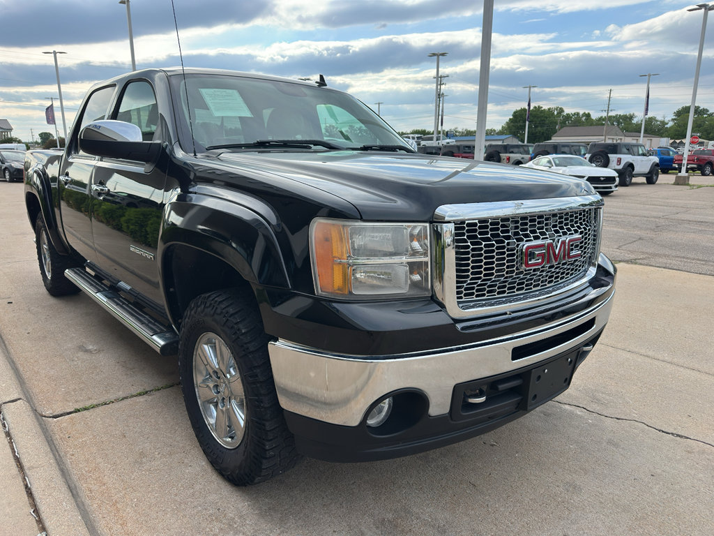 Used 2013 GMC Sierra 1500 SLE w/ Power Tech Package AWD/4WD image 2