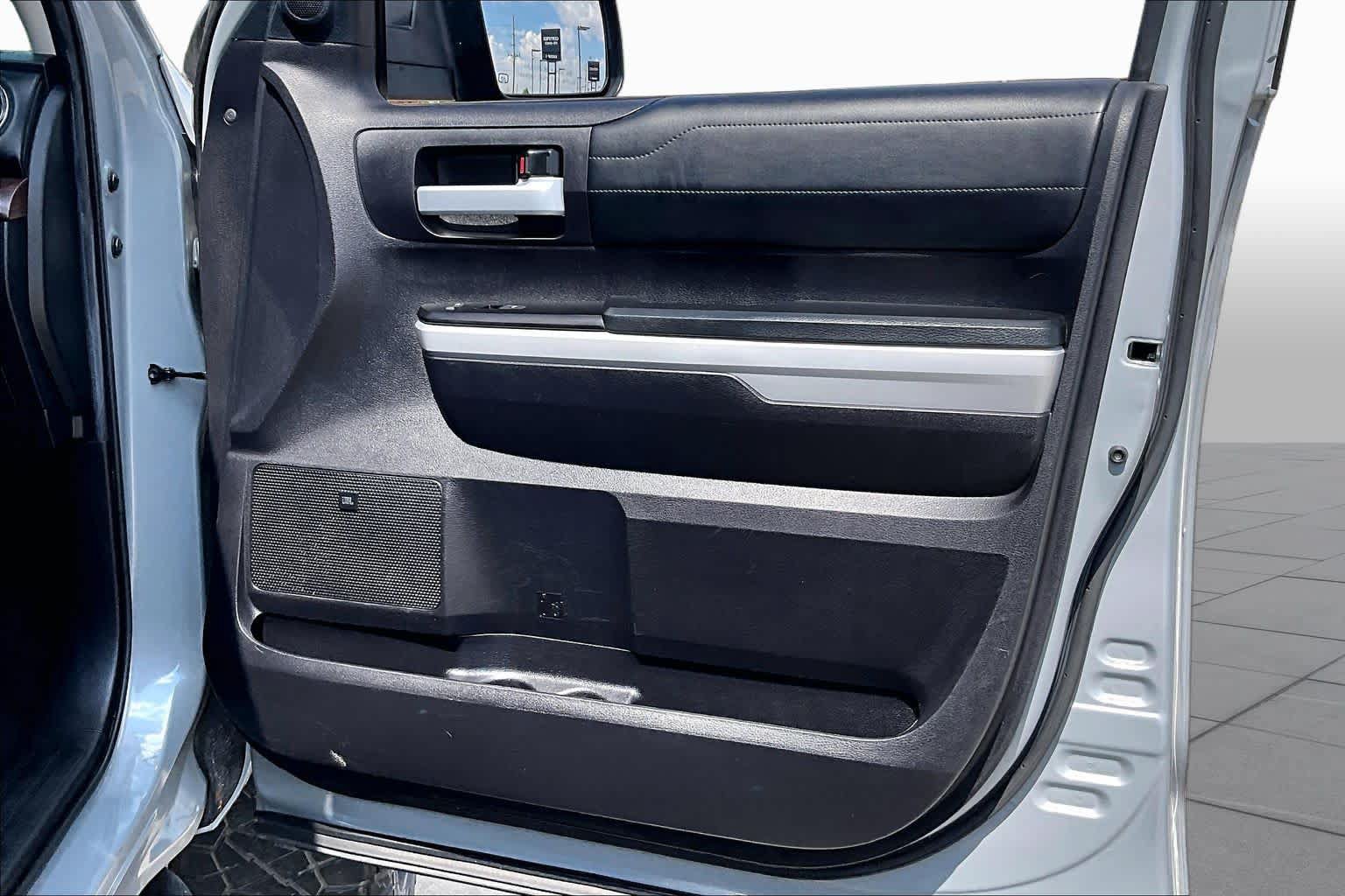 Used 2020 Toyota Tundra Limited w/ Limited Premium Package AWD/4WD image 23